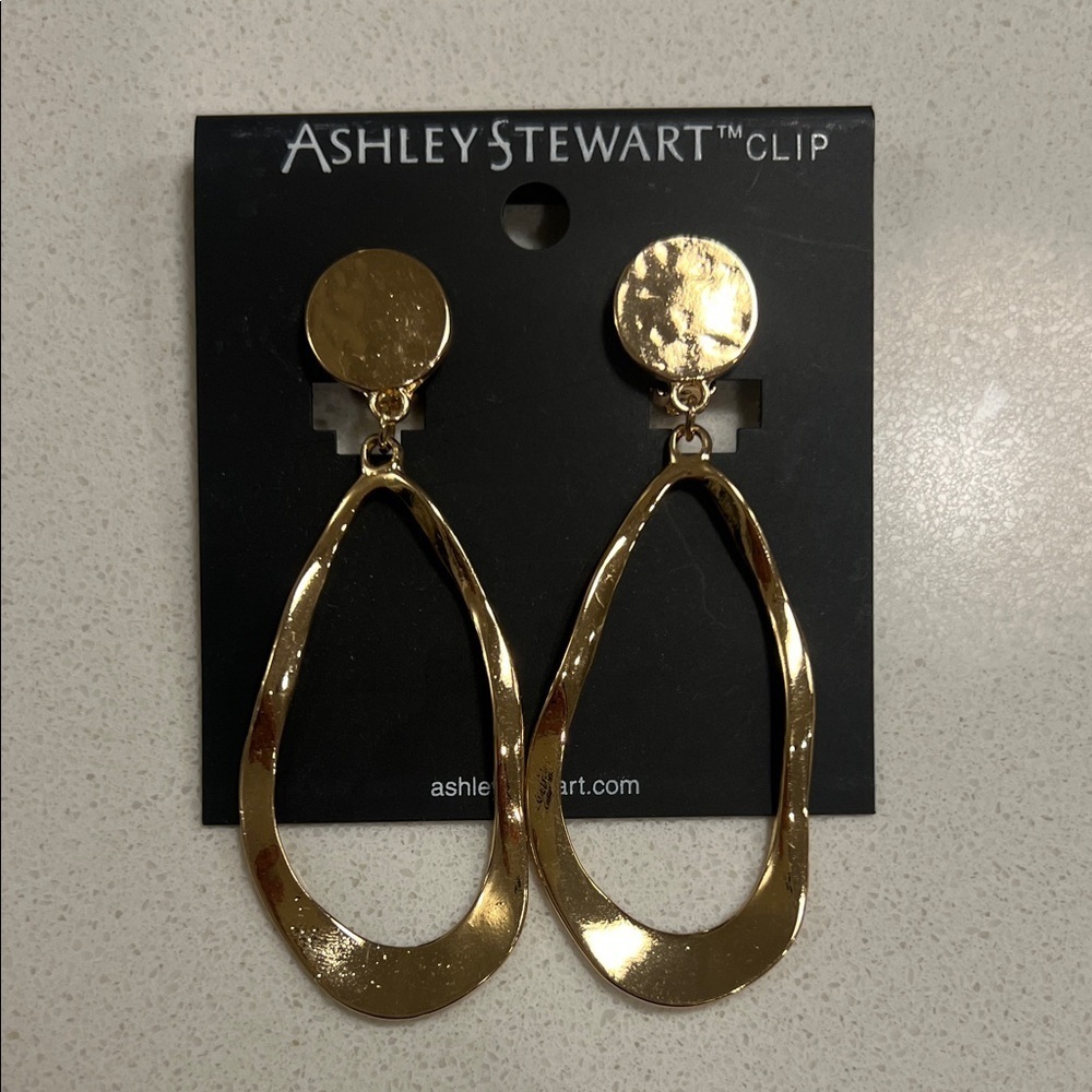 Ashley Stewart Gold Teardrop Earrings